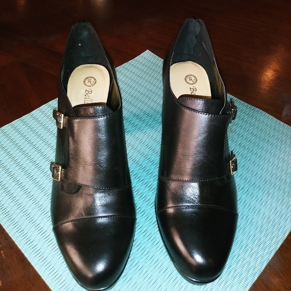 NWOT Bella Vita Leather Platform Heels - Picture 2 of 7
